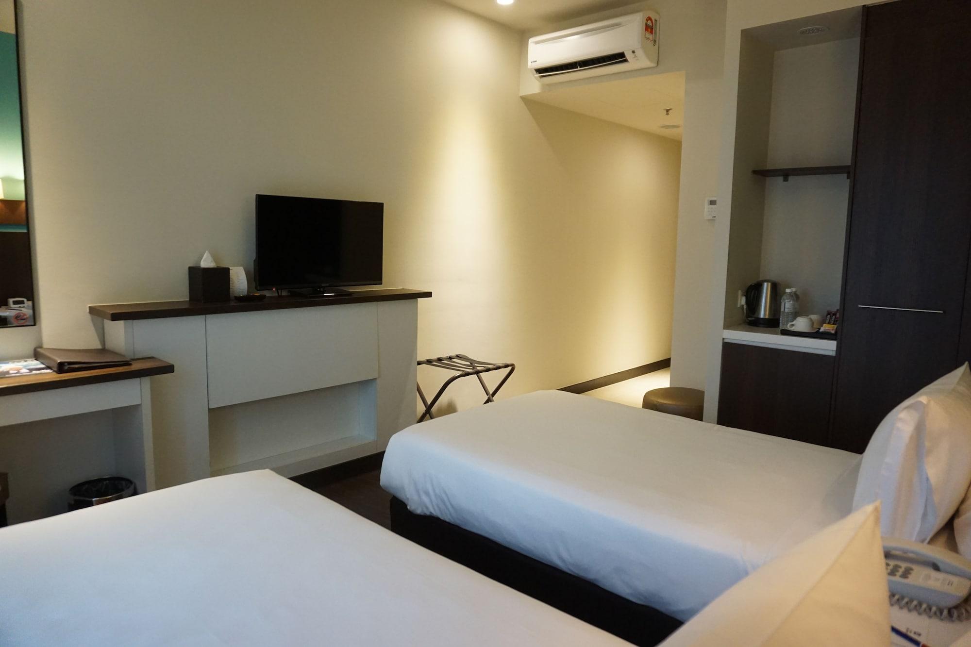 เบสต์ เวสเทิร์น ไอ-ซิตี้ ชะฮ์ อาลัม Hotel ชาห์อาลัม ภายนอก รูปภาพ