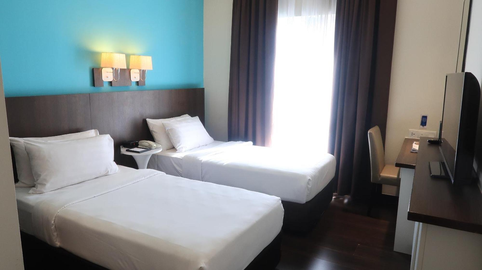 เบสต์ เวสเทิร์น ไอ-ซิตี้ ชะฮ์ อาลัม Hotel ชาห์อาลัม ภายนอก รูปภาพ