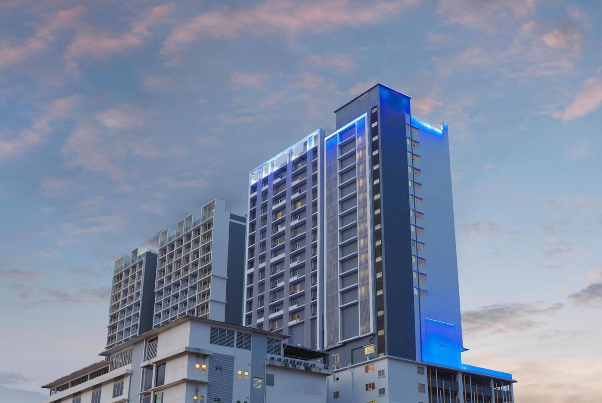 เบสต์ เวสเทิร์น ไอ-ซิตี้ ชะฮ์ อาลัม Hotel ชาห์อาลัม ภายนอก รูปภาพ